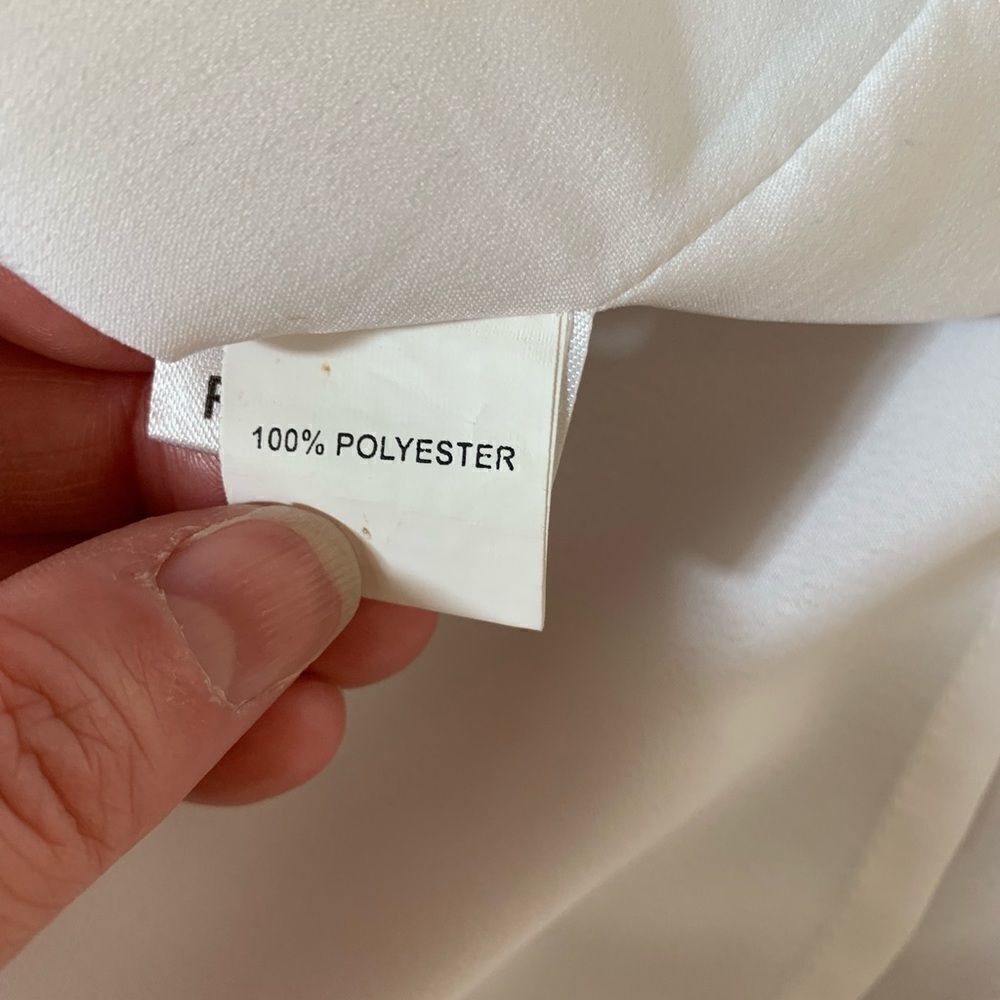 Allison White Dress 🤍 - Picture 5 of 7